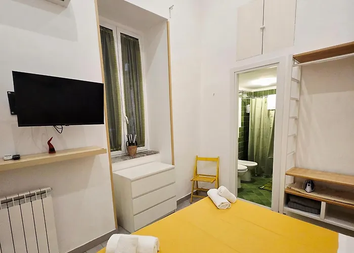 Apartment Decumano Platamon Neapel